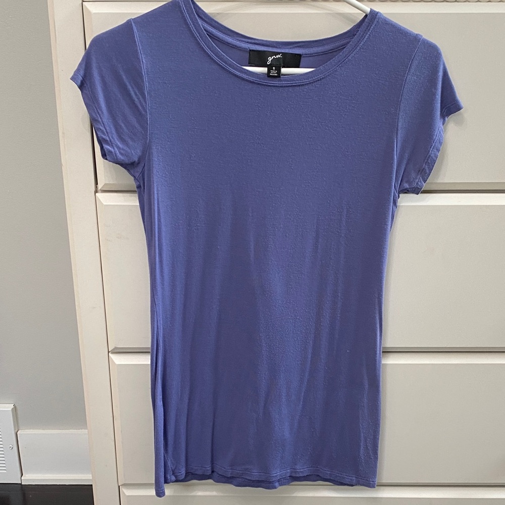 GNW Lavender Short Sleeve Tee Size S